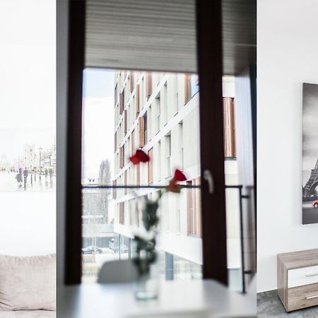 Warsaw Aparthotel Екстер'єр фото