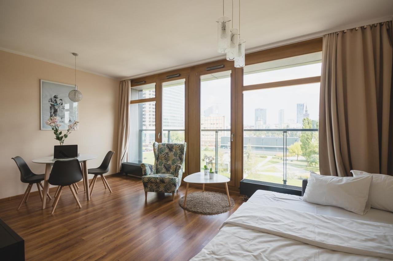 Warsaw Aparthotel Екстер'єр фото
