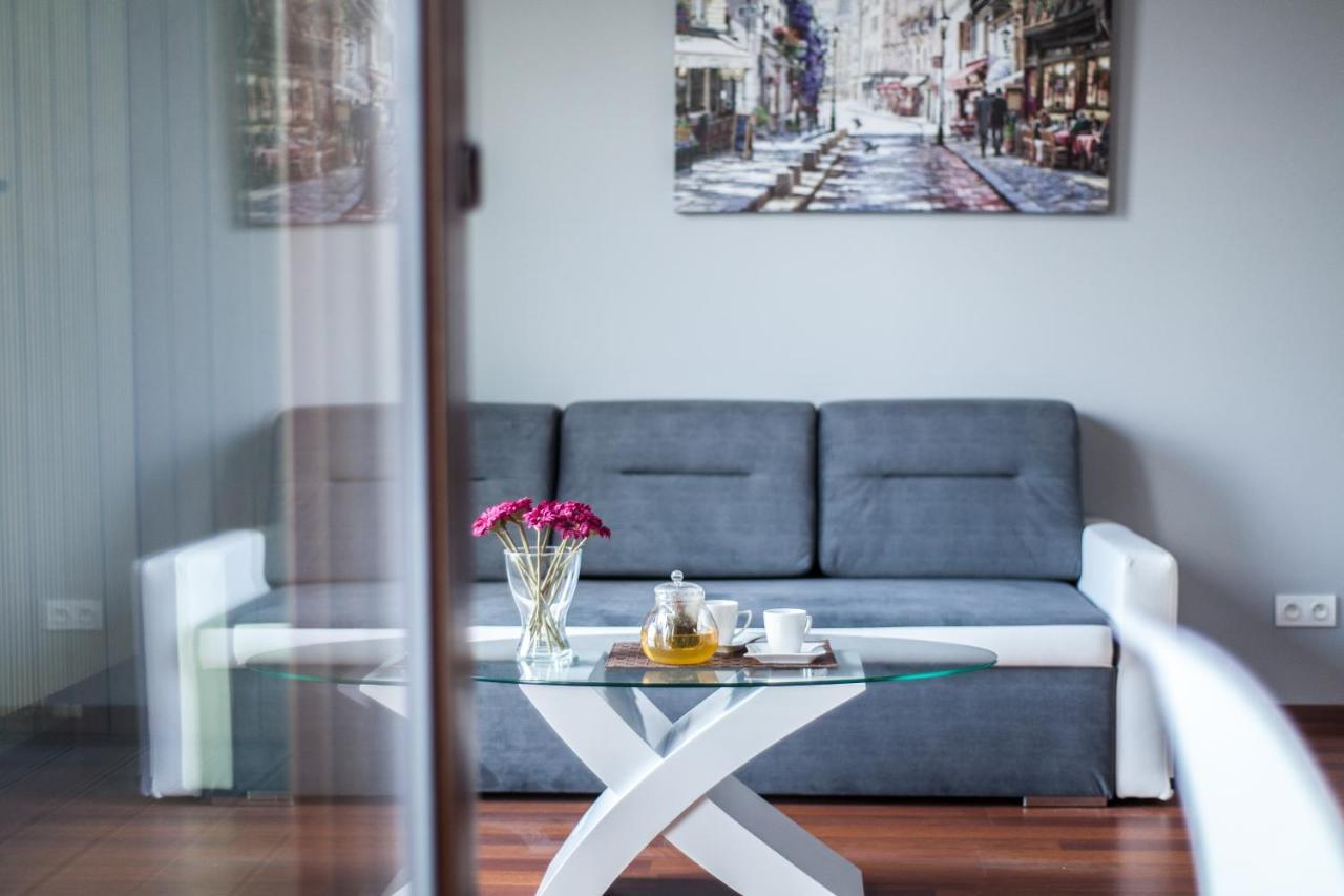 Warsaw Aparthotel Екстер'єр фото