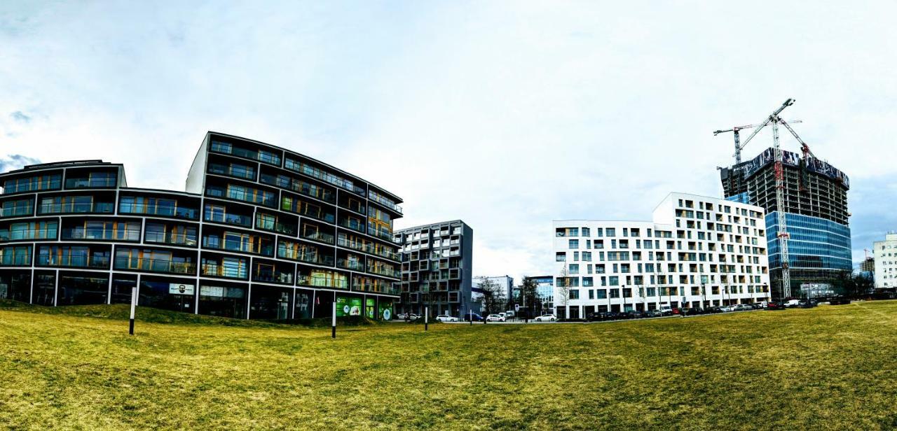 Warsaw Aparthotel Екстер'єр фото